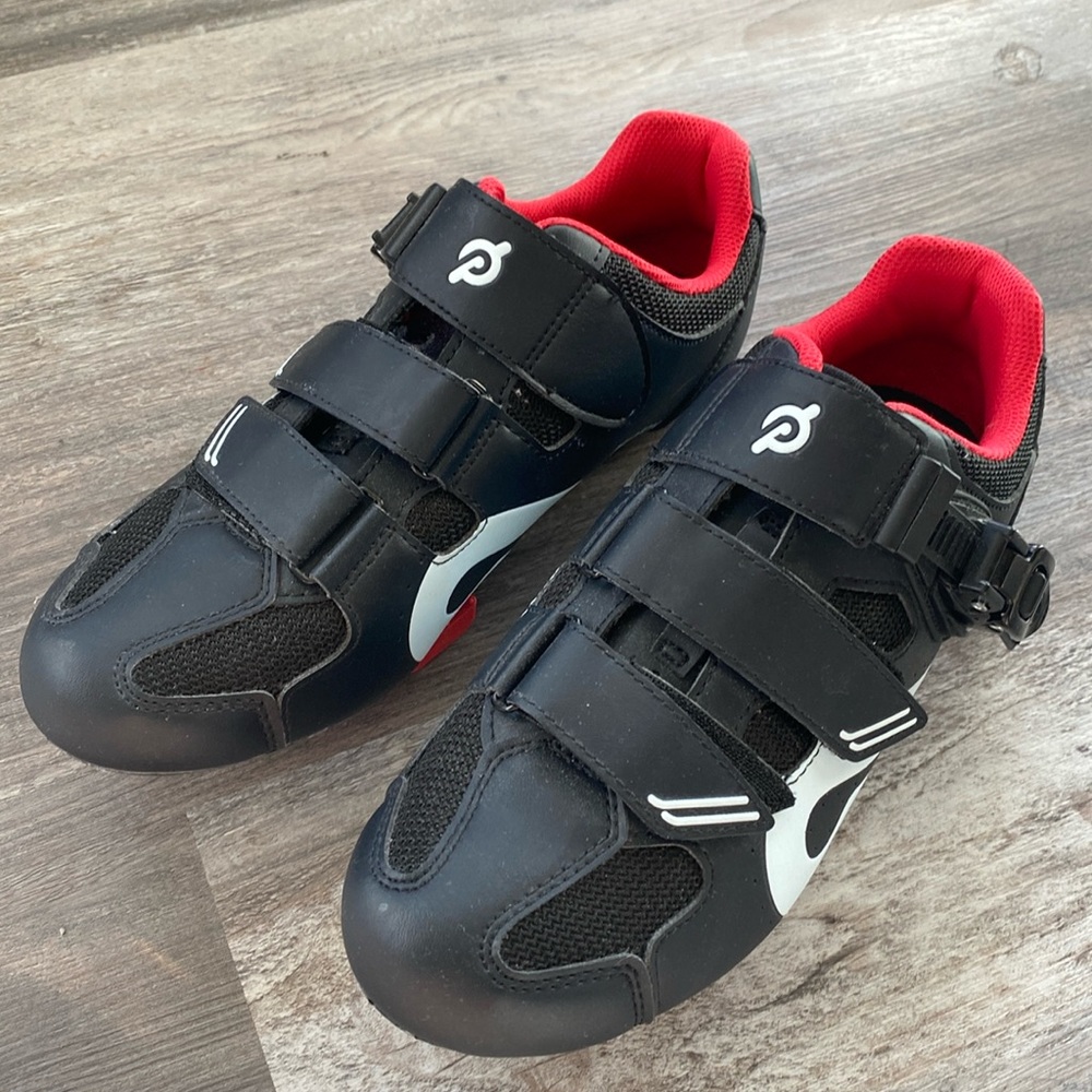 PELOTON - Black Cycling Shoes
